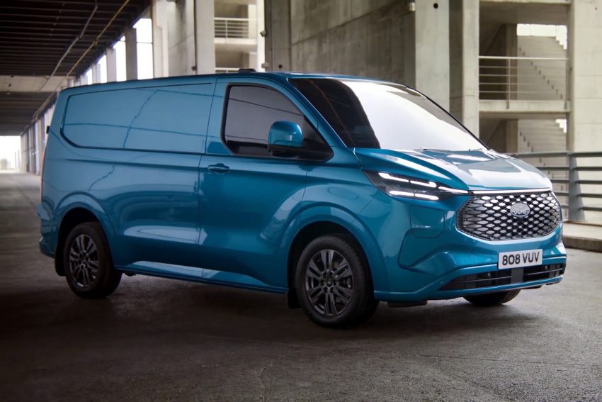 2024 Ford E-Transit Custom - Front Three-Quarter Wallpaper 850x567 #12