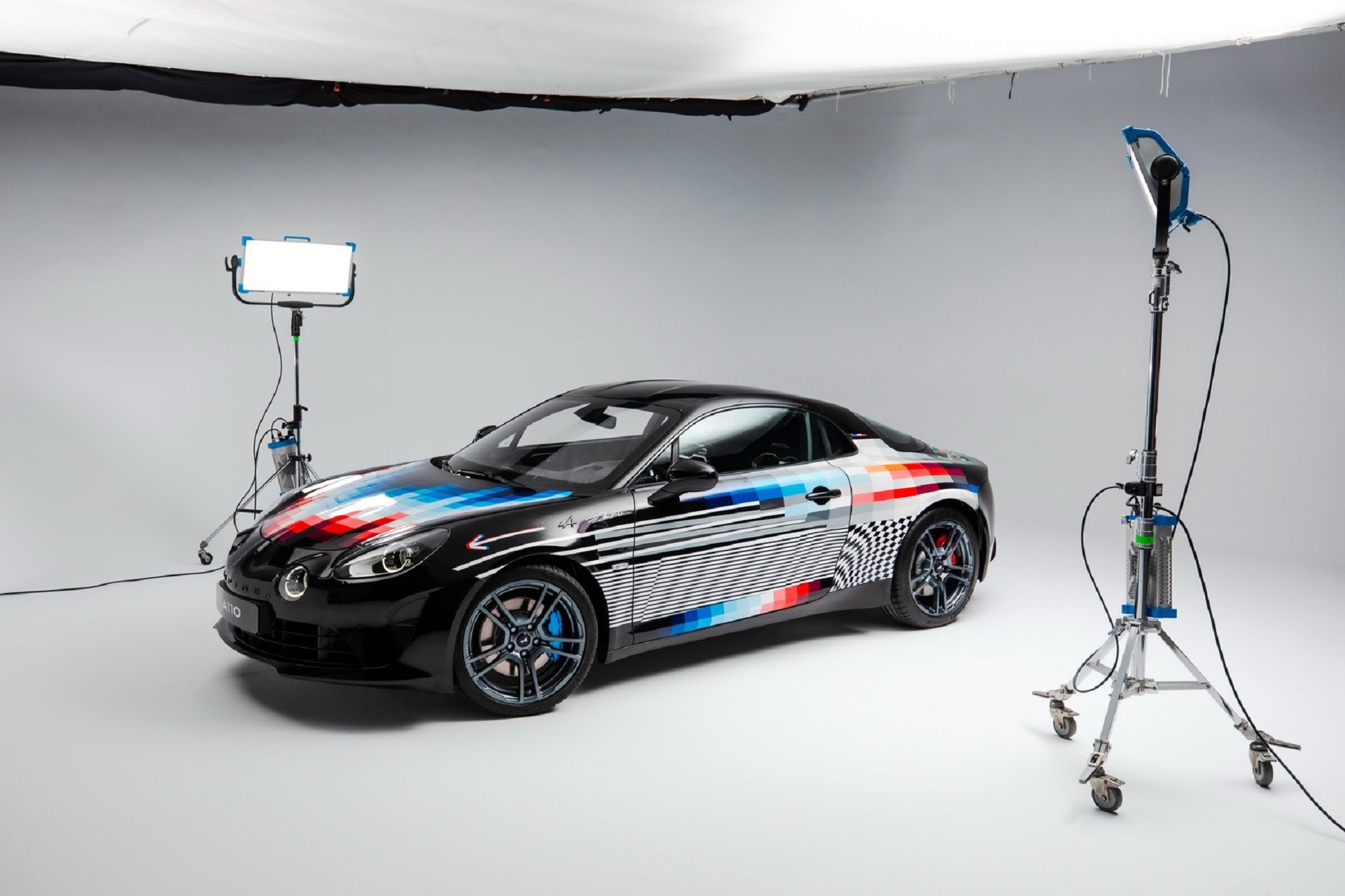 Download 2021 Alpine A110 by Felipe Pantone - Front Three-Quarter HD Wallpaper 1921x1280 #10