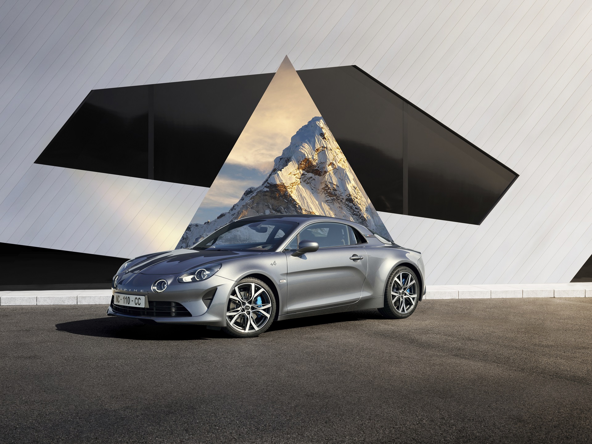 Download 2022 Alpine A110 GT - Front Three-Quarter HD Wallpaper 1920x1440 #1