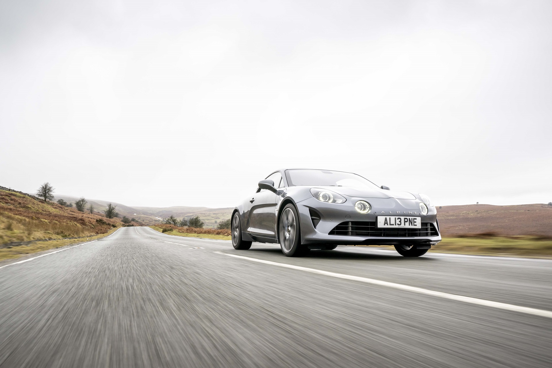 Download 2022 Alpine A110 GT - UK version - Front HD Wallpaper 1920x1280 #10