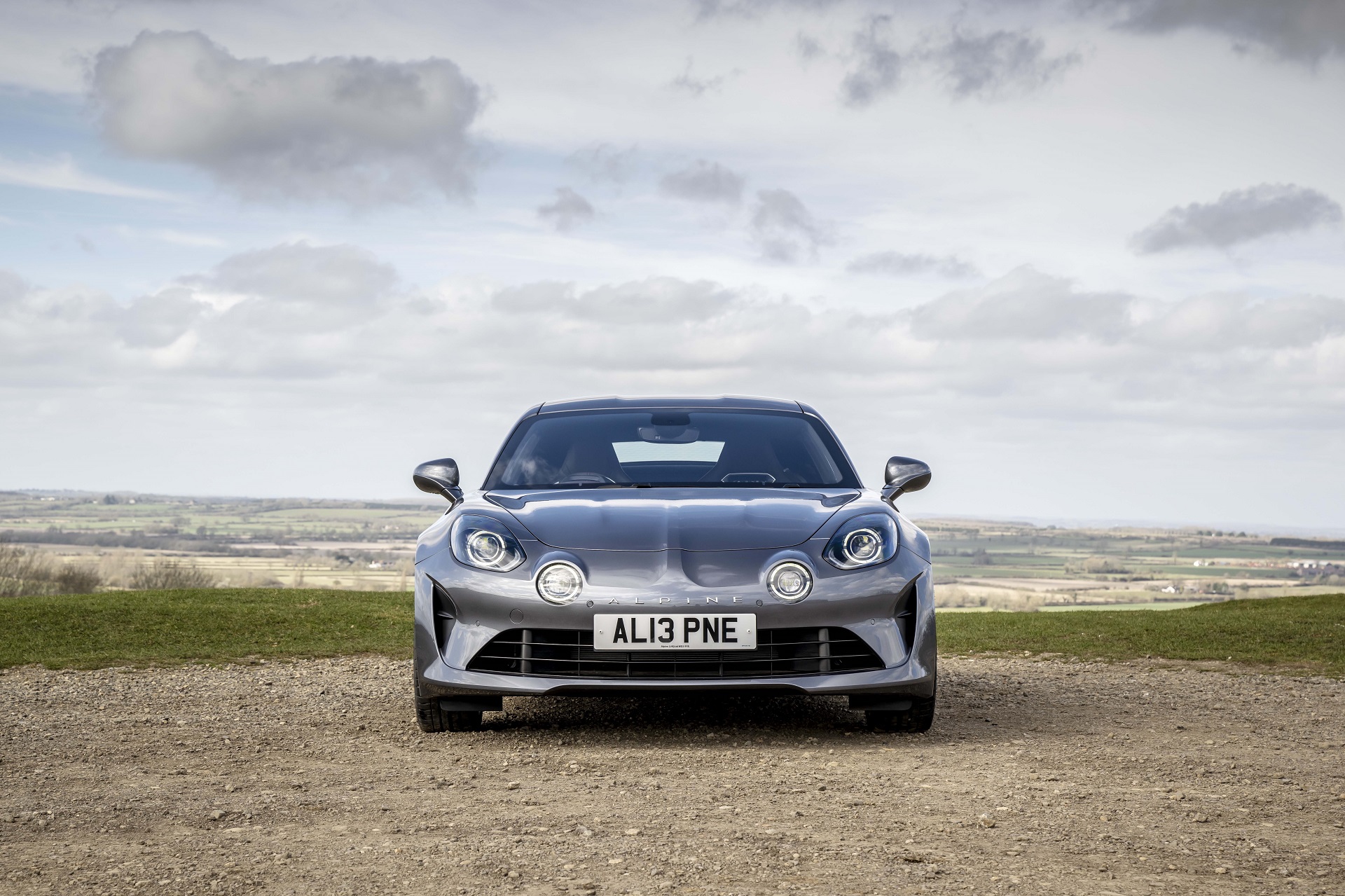 Download 2022 Alpine A110 GT - UK version - Front HD Wallpaper 1920x1279 #18