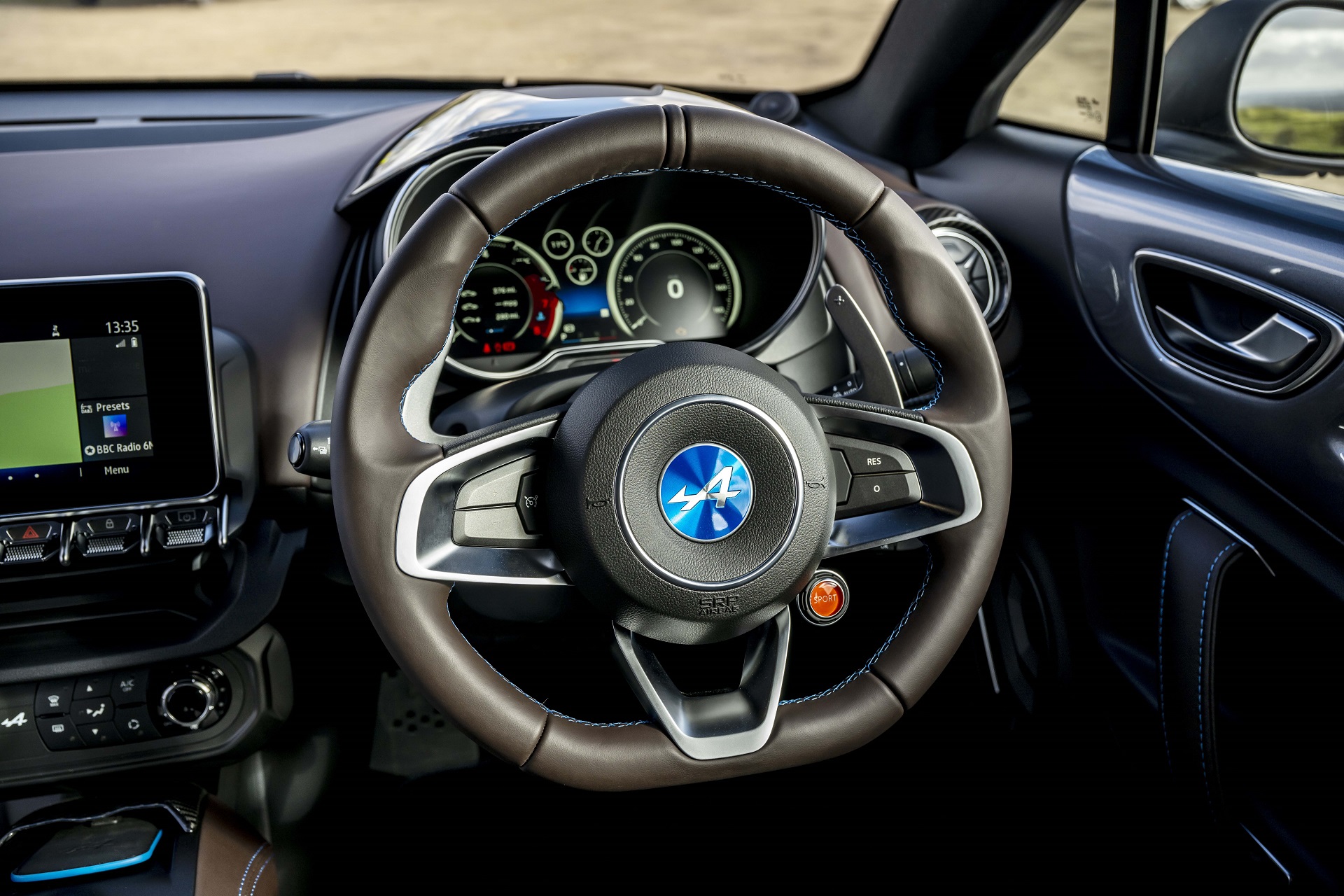 Download 2022 Alpine A110 GT - UK version - Interior, Steering Wheel HD Wallpaper 1920x1280 #44