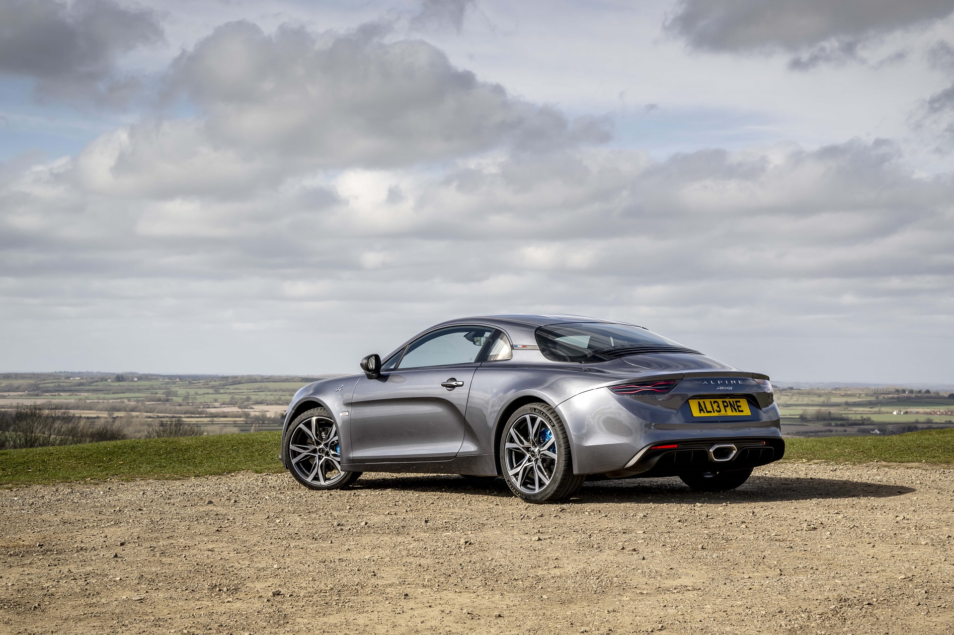 Download 2022 Alpine A110 GT - UK version - Rear Three-Quarter HD Wallpaper 1920x1279 #20