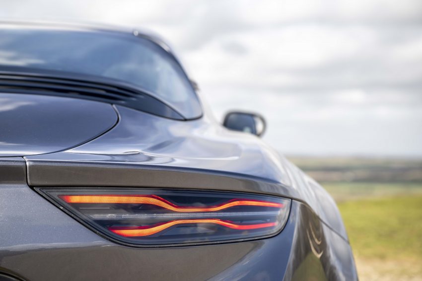 2022 Alpine A110 GT - UK version - Tail Light Wallpaper 850x566 #41