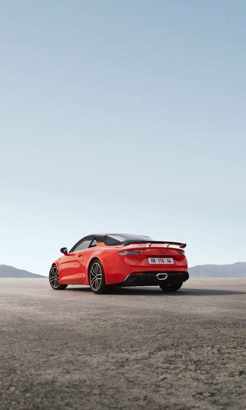 2022 Alpine A110 S - Rear Three-Quarter Phone Wallpaper 850x1417 #8