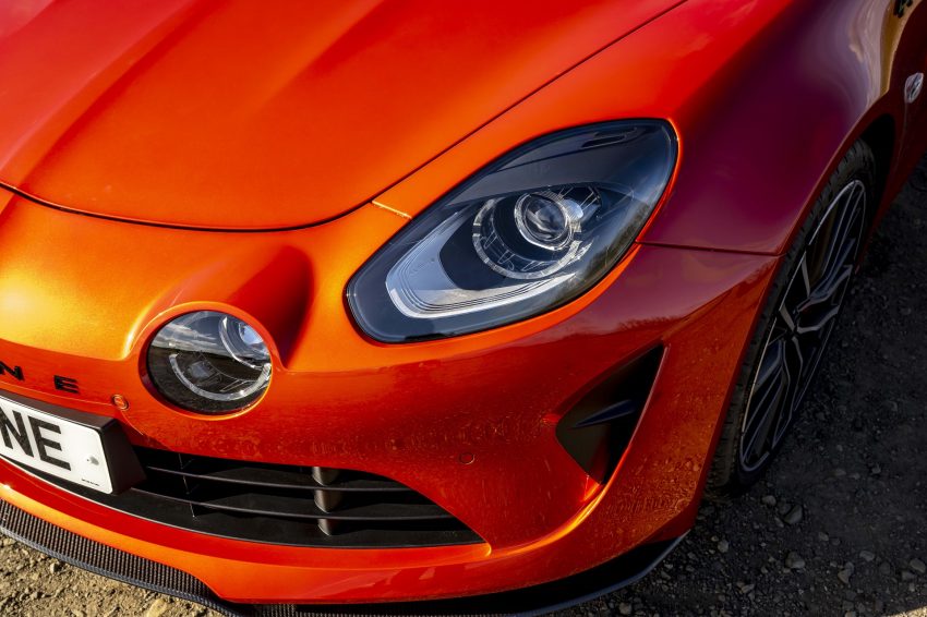 2022 Alpine A110 S - UK version - Headlight Wallpaper 850x566 #41