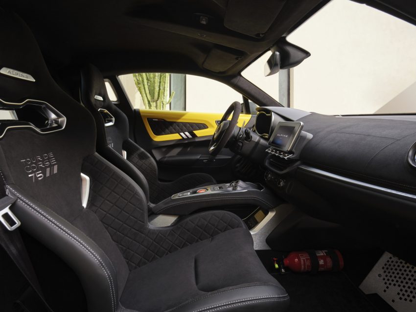 2022 Alpine A110 Tour de Corse 75 - Interior Wallpaper 850x638 #13