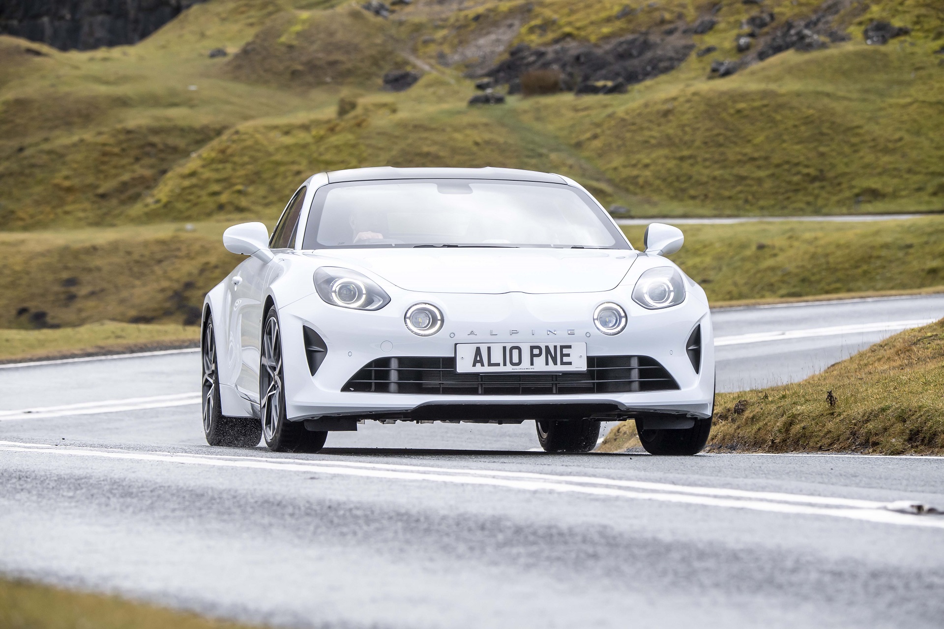 Download 2022 Alpine A110 - UK version - Front HD Wallpaper 1920x1280 #12