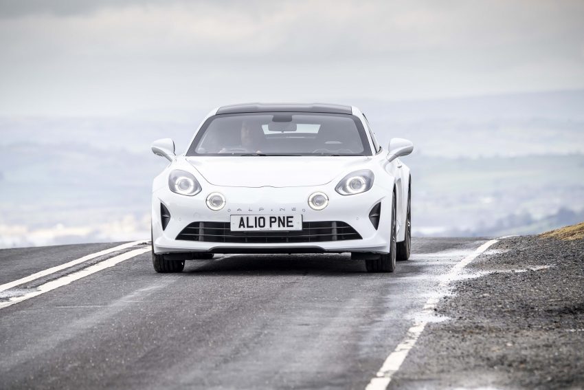 2022 Alpine A110 - UK version - Front Wallpaper 850x567 #13