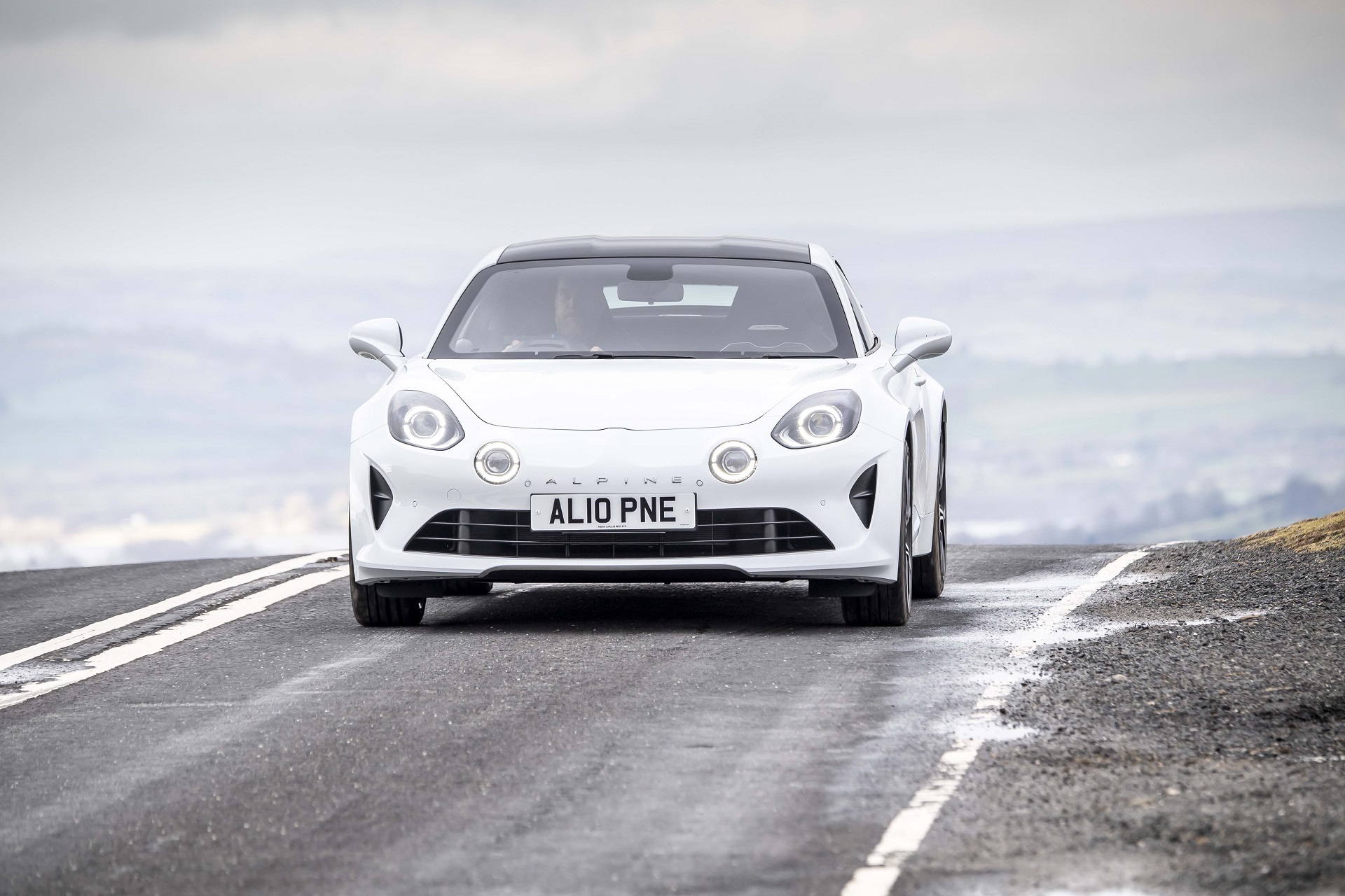 Download 2022 Alpine A110 - UK version - Front HD Wallpaper 1920x1280 #13