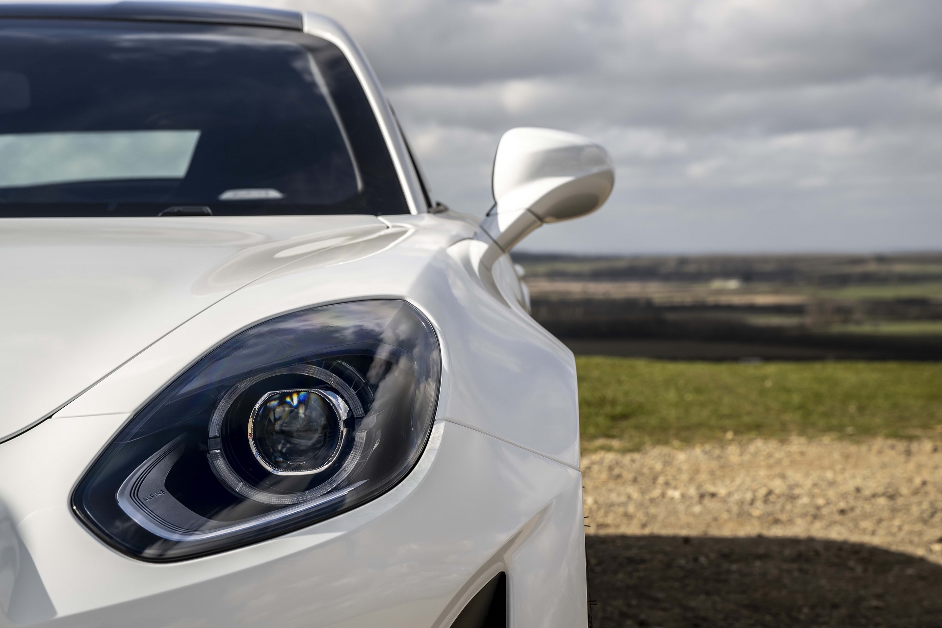 Download 2022 Alpine A110 - UK version - Headlight HD Wallpaper 1920x1280 #28