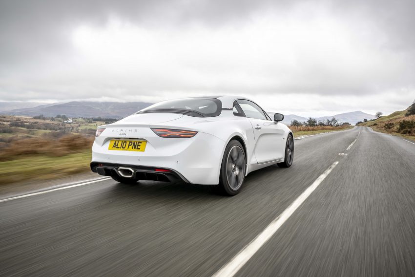 2022 Alpine A110 - UK version - Rear Three-Quarter Wallpaper 850x567 #14