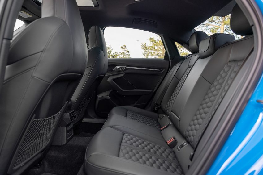 2022 Audi RS3 Sedan - US version - Interior, Rear Seats Wallpaper 850x567 #32