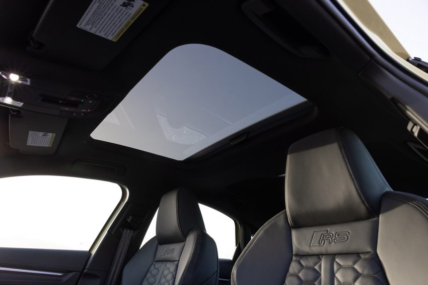 2022 Audi RS3 Sedan - US version - Panoramic Roof Wallpaper 850x567 #60