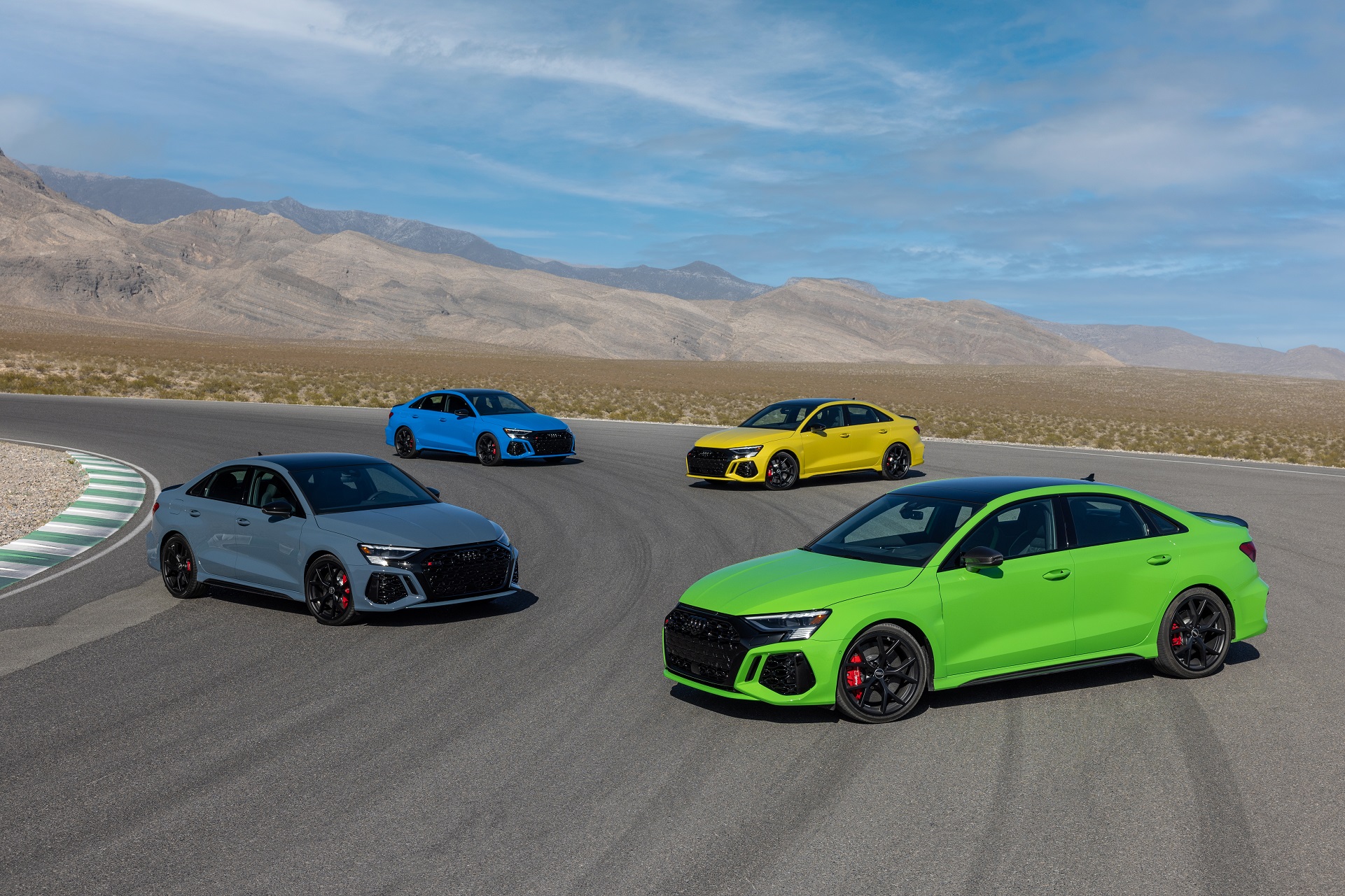 Download 2022 Audi RS3 Sedan - US version HD Wallpaper 1921x1281 #9