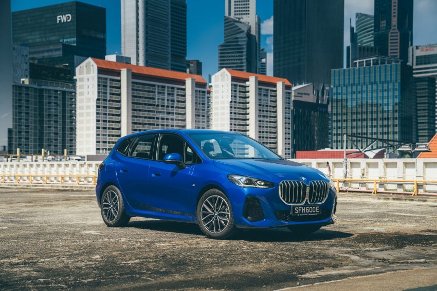 2022 BMW 218i Active Tourer M Sport Launch Edition - Front Three-Quarter Wallpaper 850x567 #32