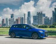 2022 BMW 218i Active Tourer M Sport Launch Edition - Front Three-Quarter Wallpaper 190x150