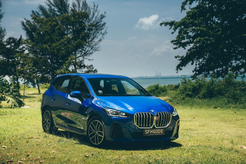 2022 BMW 218i Active Tourer M Sport Launch Edition - Front Three-Quarter Wallpaper 850x567 #27