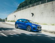 2022 BMW 218i Active Tourer M Sport Launch Edition - Front Three-Quarter Wallpaper 190x150
