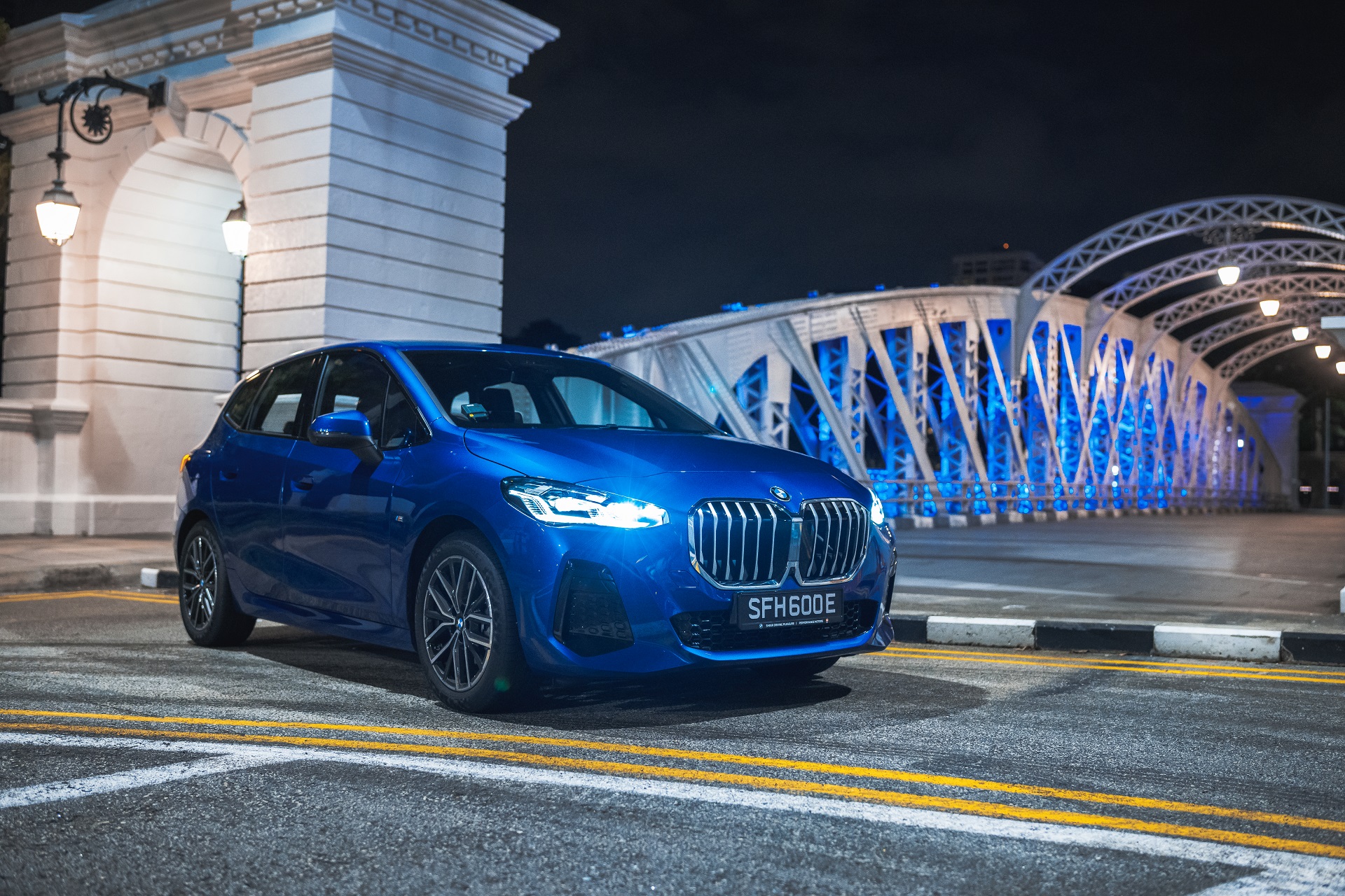 Download 2022 BMW 218i Active Tourer M Sport Launch Edition - Front Three-Quarter HD Wallpaper 1920x1280 #53
