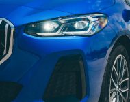 2022 BMW 218i Active Tourer M Sport Launch Edition - Headlight Wallpaper 190x150