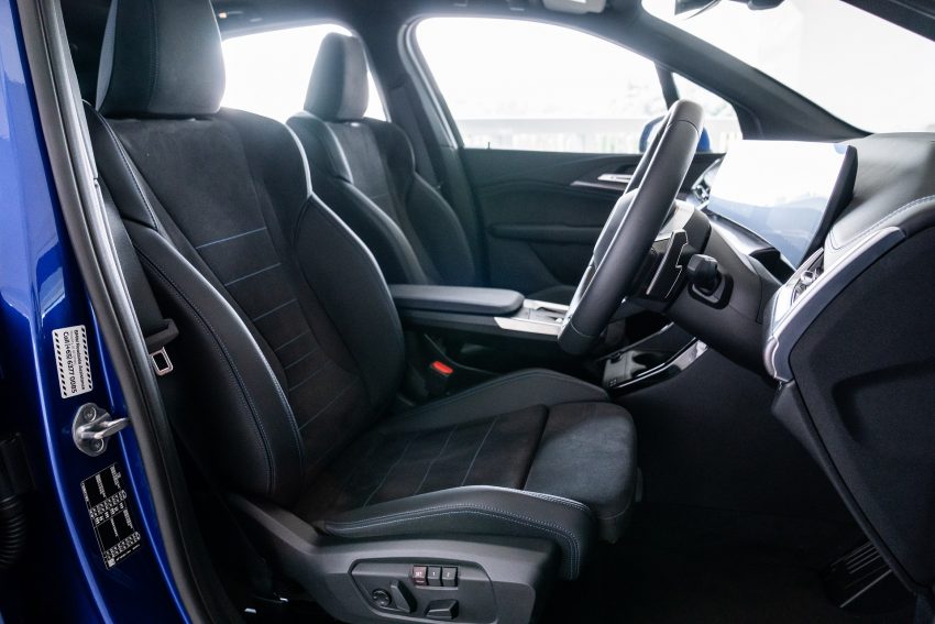 2022 BMW 218i Active Tourer M Sport Launch Edition - Interior, Front Seats Wallpaper 850x567 #67