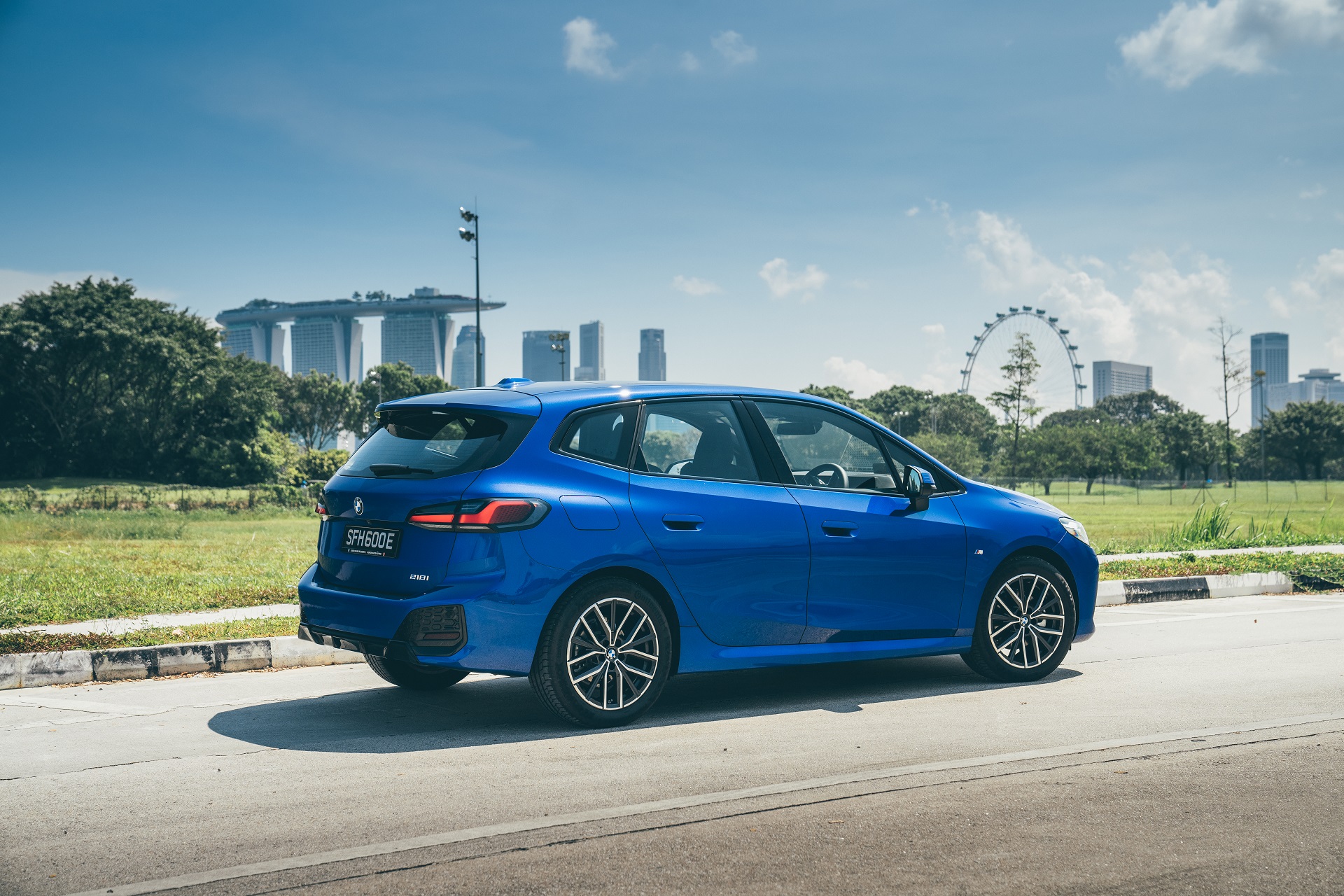 Download 2022 BMW 218i Active Tourer M Sport Launch Edition - Rear Three-Quarter HD Wallpaper 1920x1280 #30