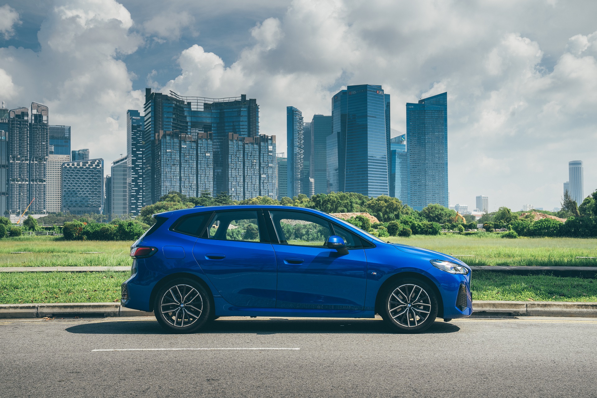 Download 2022 BMW 218i Active Tourer M Sport Launch Edition - Side HD Wallpaper 1920x1280 #15