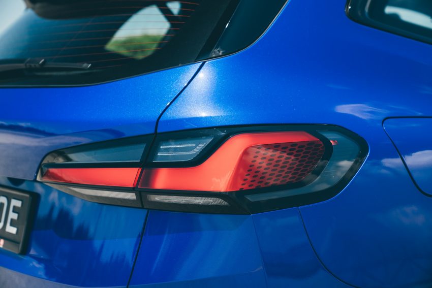 2022 BMW 218i Active Tourer M Sport Launch Edition - Tail Light Wallpaper 850x567 #48