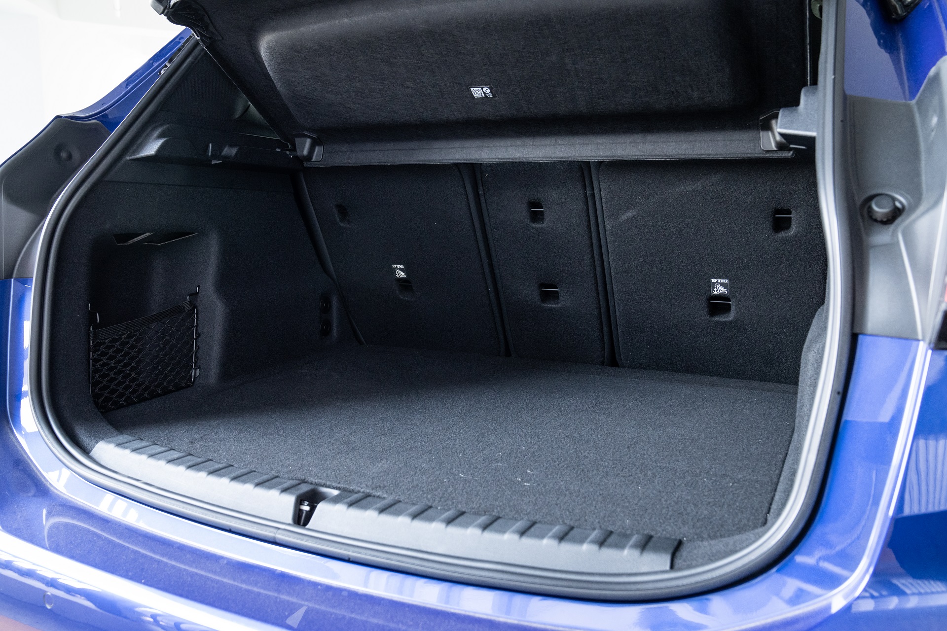 Download 2022 BMW 218i Active Tourer M Sport Launch Edition - Trunk HD Wallpaper 1920x1280 #84