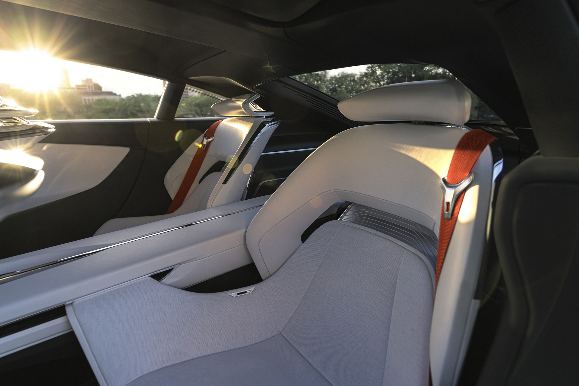 Download 2022 Buick Wildcat EV Concept - Interior, Rear Seats HD Wallpaper 1920x1280 #22