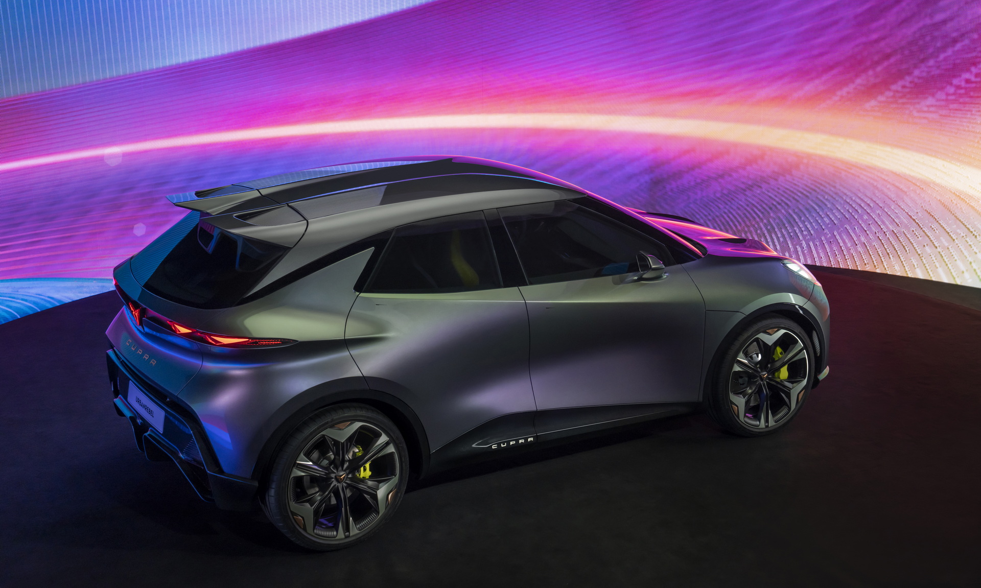 Download 2022 Cupra UrbanRebel Concept - Rear Three-Quarter HD Wallpaper 1920x1151 #10