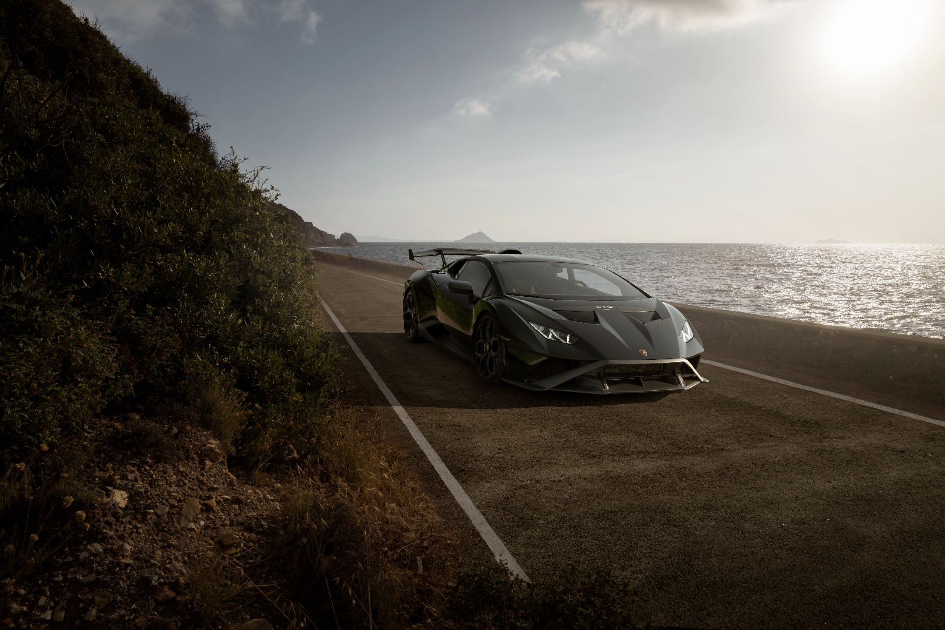 Download 2022 Lamborghini Huracán STO by Novitec - Front Three-Quarter HD Wallpaper 1920x1281 #1