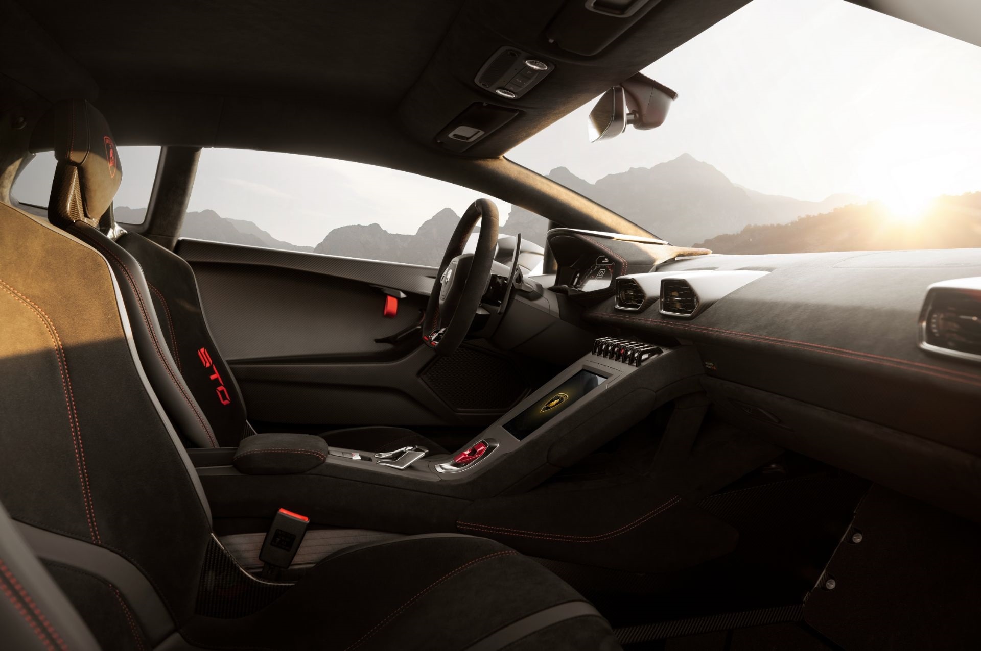 Download 2022 Lamborghini Huracán STO by Novitec - Interior HD Wallpaper 1920x1276 #18