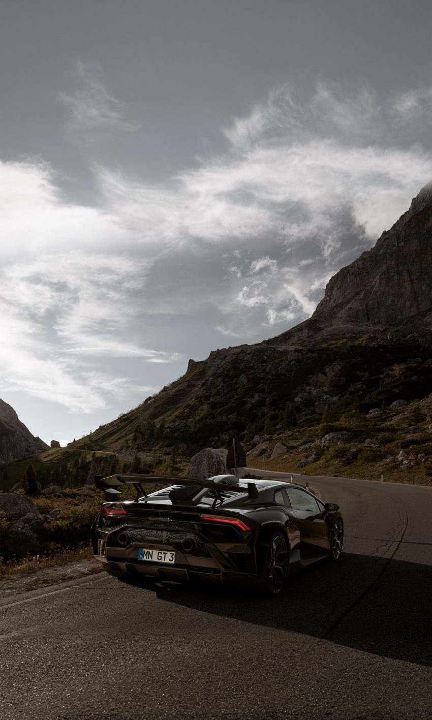 2022 Lamborghini Huracán STO by Novitec - Rear Three-Quarter Phone Wallpaper 850x1417 #12