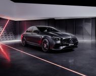 2022 Mercedes-AMG E63 S Final Edition - Front Three-Quarter Wallpaper 190x150