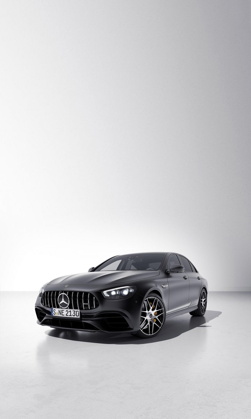 2022 Mercedes-AMG E63 S Final Edition - Front Three-Quarter Phone Wallpaper 850x1417 #9