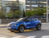 2022 Nissan JUKE Hybrid - Front Three-Quarter Wallpaper 190x150