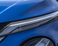 2022 Nissan JUKE Hybrid - Headlight Wallpaper 190x150
