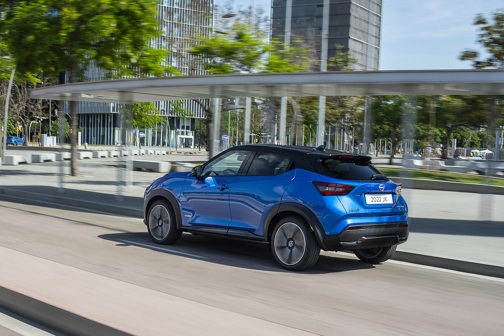 Download 2022 Nissan JUKE Hybrid - Rear Three-Quarter HD Wallpaper 1921x1281 #11