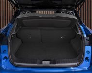 2022 Nissan JUKE Hybrid - Trunk Wallpaper 190x150