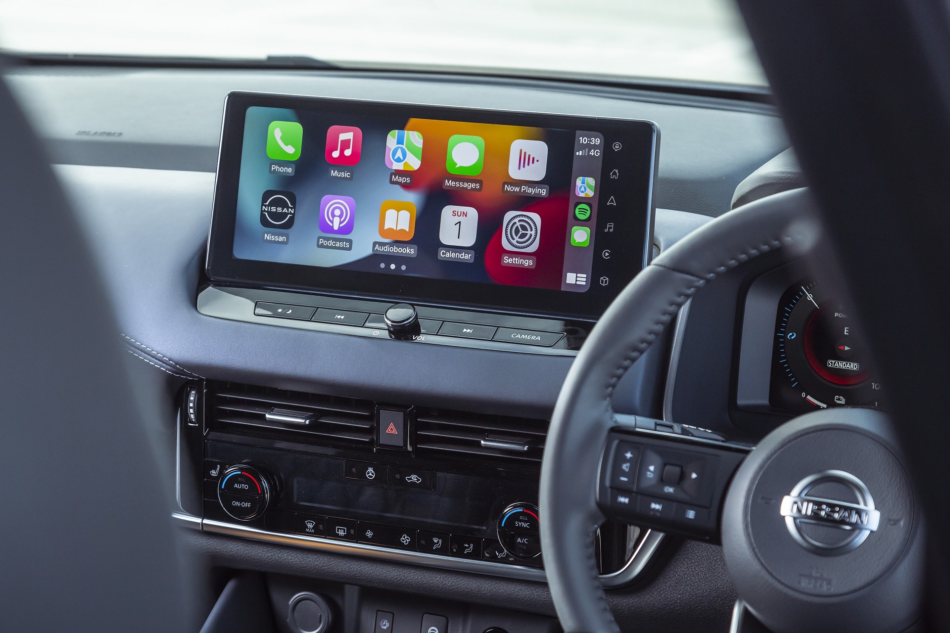 Download 2022 Nissan Qashqai - AU version - Central Console HD Wallpaper 1920x1280 #19