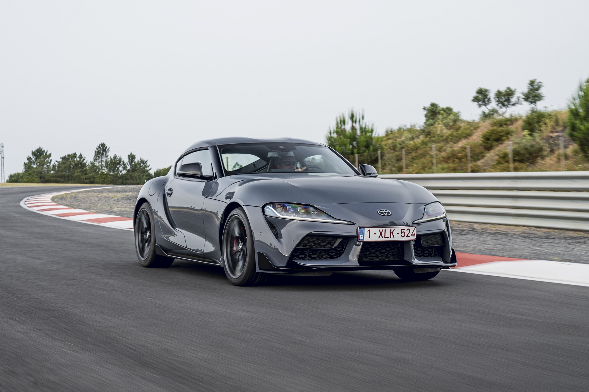 Download 2022 Toyota GR Supra iMT - Front Three-Quarter HD Wallpaper 1921x1278 #1