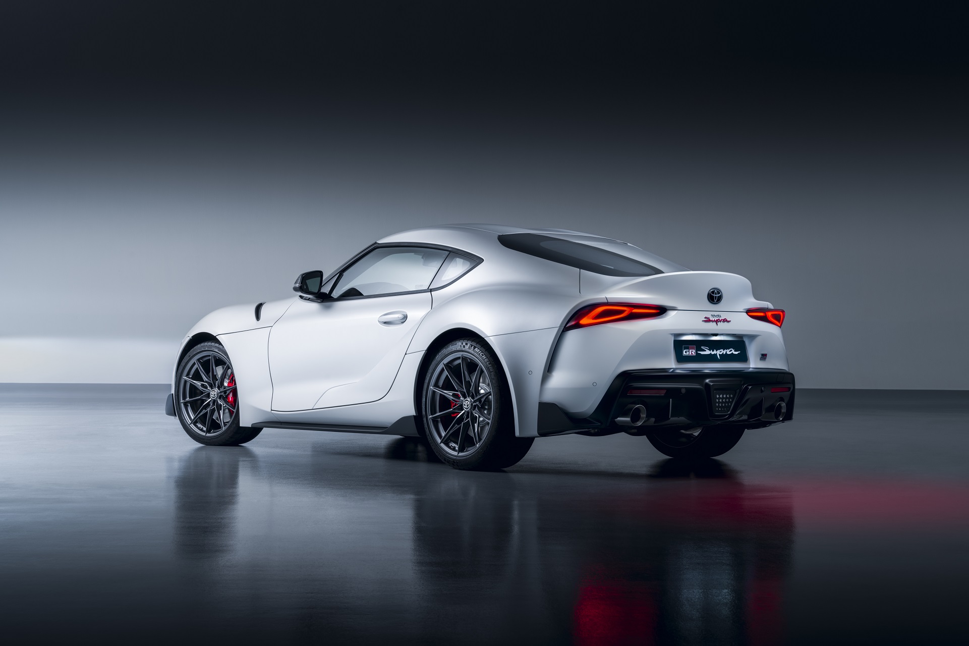 Download 2022 Toyota GR Supra iMT - Rear Three-Quarter HD Wallpaper 1921x1280 #37