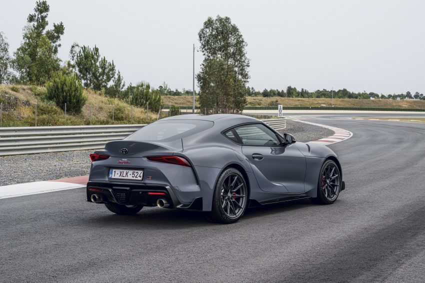 2022 Toyota GR Supra iMT - Rear Three-Quarter Wallpaper 850x566 #18