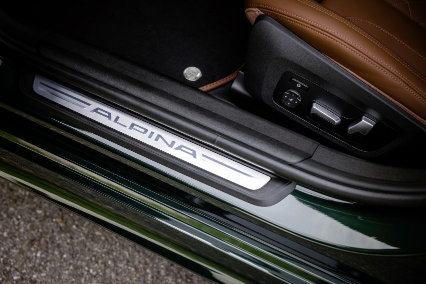 2023 ALPINA B3 Wagon - Door Sill HD Wallpapers 850x567 #32 2023 ALPINA B3 Wagon - Door Sill Wallpaper 850x567 #32