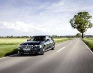 2023 ALPINA B3 Wagon - Front Three-Quarter Wallpaper 190x150