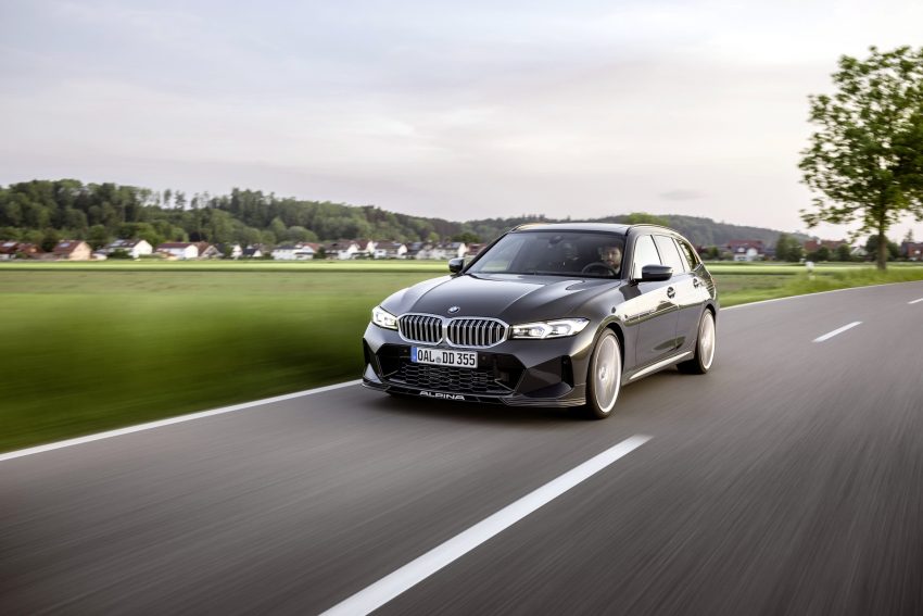 2023 ALPINA D3 S Wagon - Front Three-Quarter Wallpaper 850x567 #1