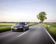 2023 ALPINA D3 S Wagon - Front Three-Quarter Wallpaper 190x150