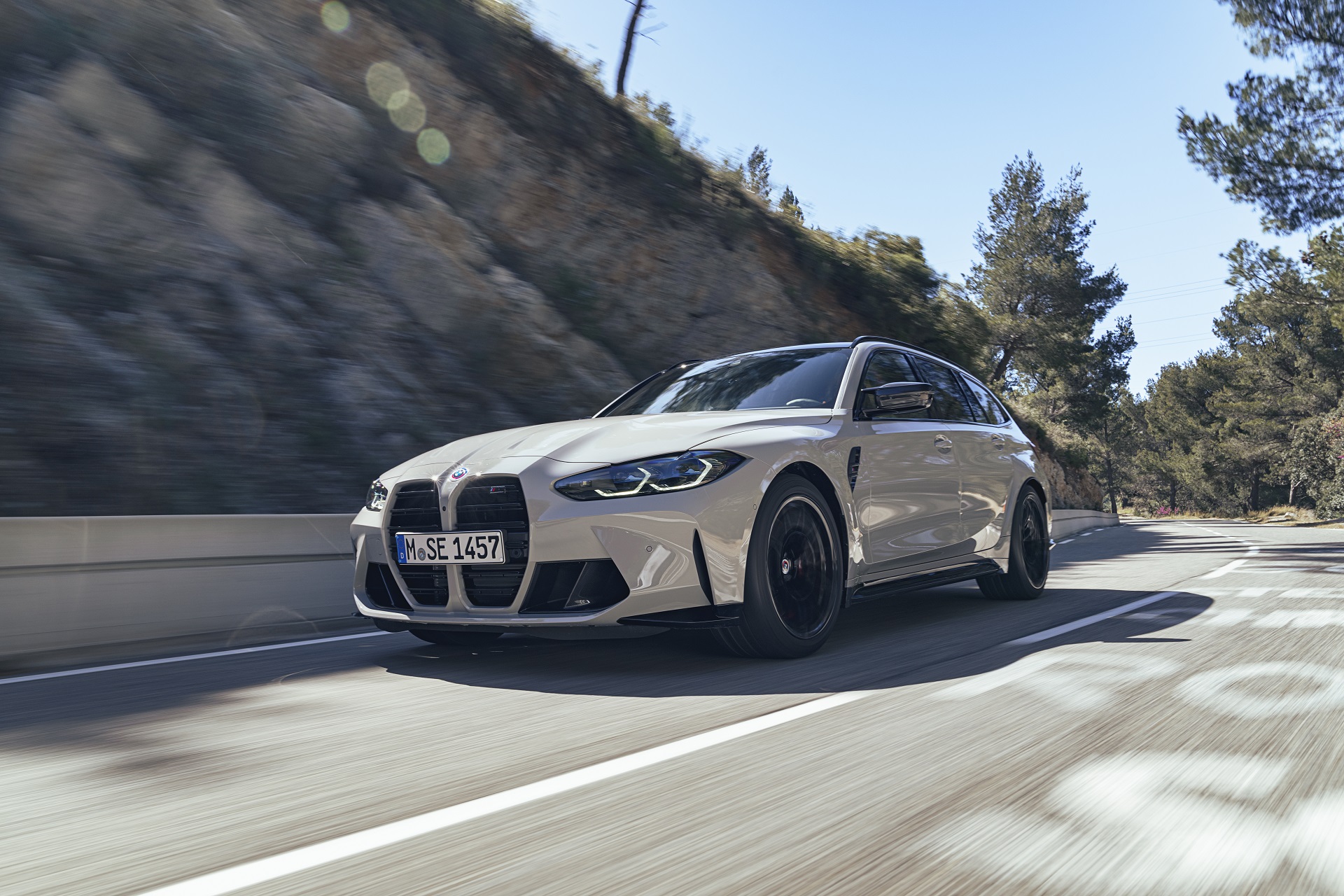 Download 2023 BMW M3 Touring - Front Three-Quarter HD Wallpaper 1920x1280 #16